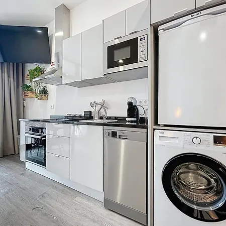 1 By Atlantic 公寓