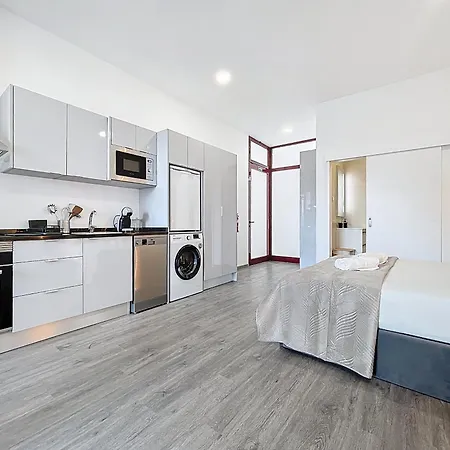 1 By Atlantic 公寓