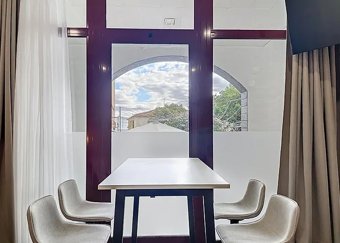 1 By Atlantic * 圣克鲁斯